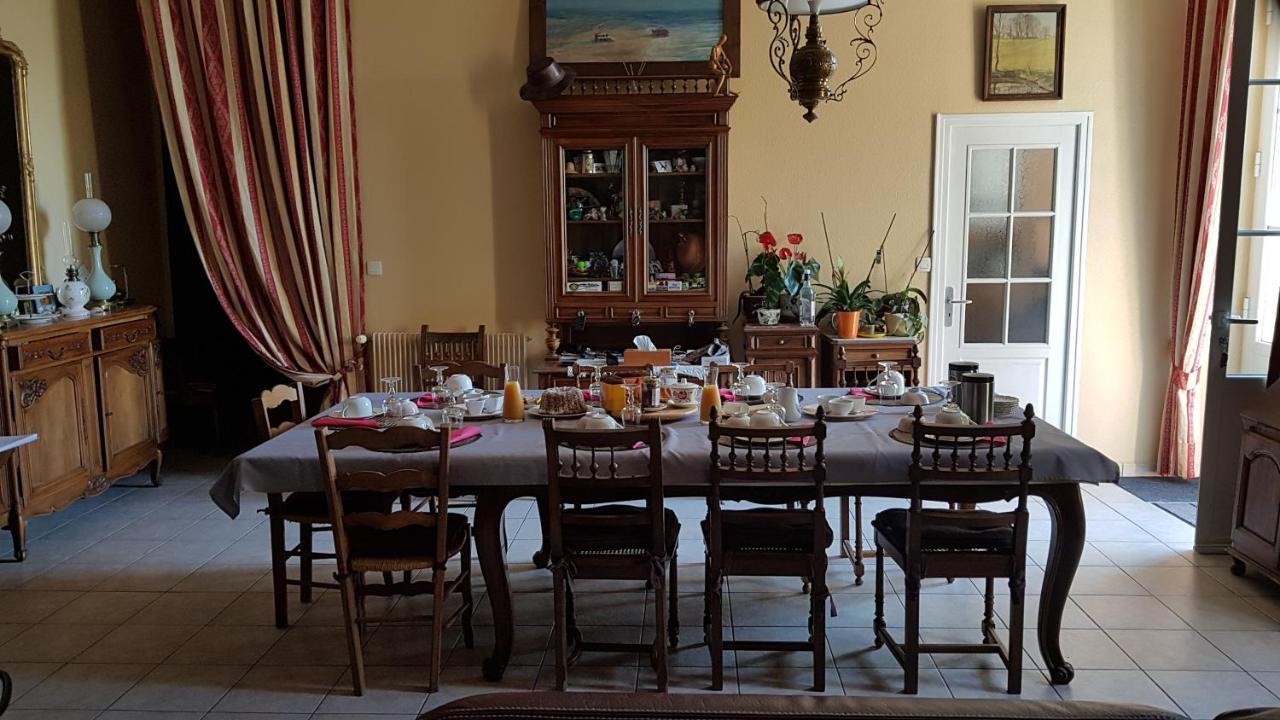 Bed and Breakfast Golf De Teynac Beychac-et-Caillau Exteriér fotografie